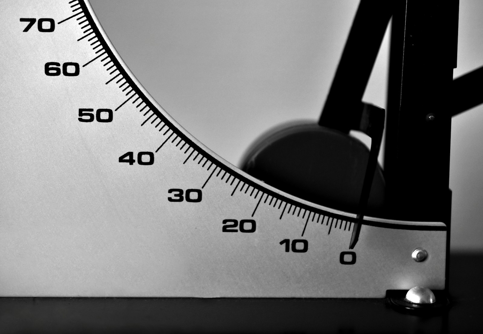 Rapid Trust Calibration through Interpretable and Uncertainty-Aware AI